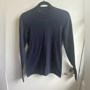 Lululemon Stand Steady Merino Wool‎ Mock Neck Sweater 6 Athleisure Classic thumbnail 4