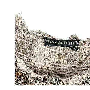 Urban Outfitters Cheetah Print Shay Cinched Puff‎ Sleeve Cropped Top Sz M thumbnail 5