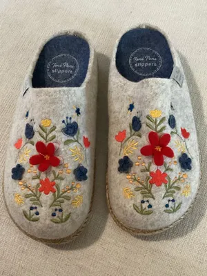 TONI PONS DELI-EF FELT SLIPPERS FOR WOMEN WITH FLOWERS, size EU37/US7, NWOT thumbnail 4