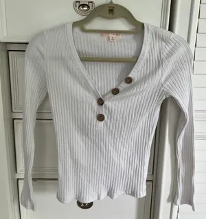 Ribbed Long Sleeve thumbnail 1