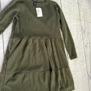 CENY Nordstrom Rack NWT size XS dark green tiered long sleeve A line dress thumbnail 4