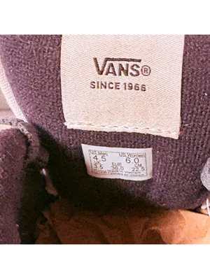 Vans Off The Wall Low Top Suede Sneakers Size 6 US Women thumbnail 3