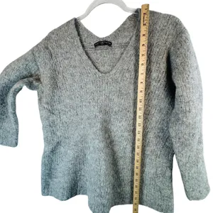 Peruvian Connection Alpaca Blend‎ Sweater Women's Small Gray V-Neck thumbnail 6