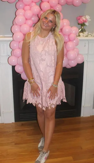 Fancy D Pink Size M thumbnail 1