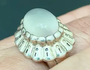 Vintage 925 Signed Sterling Silver Chalcedony Natural Stone Ring Size 6.5 thumbnail 3