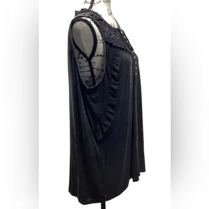 White birch Black Acid Wash Lace And Ruffle sleeveless Blouse Size Medium thumbnail 3