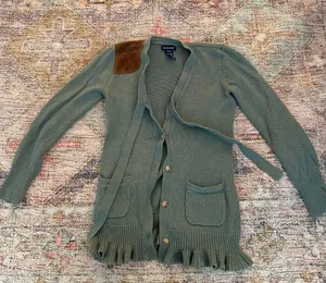 sweater !! thumbnail 1