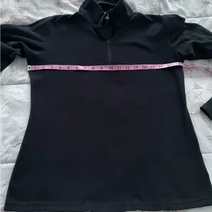 Columbia black fleece 1/4 zip closure logo on the back sweatshirt, size M top thumbnail 15
