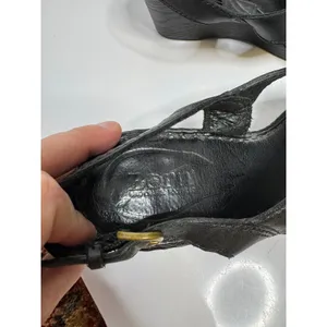 Born Wedge Sandals Womens 8 Black Good Leather Crisscross Slingback D99503 thumbnail 4