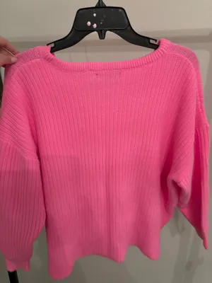 crop pink sweater  thumbnail 3