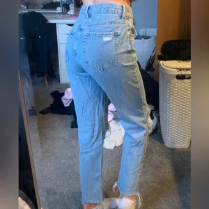 Pacsun High Rise Distressed Jeans thumbnail 5