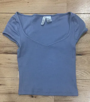 H&M Top thumbnail 1