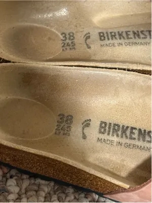 Birkenstock Madrid Big Buckle in Soft Pink Old Rose- Size 38 (7) thumbnail 2