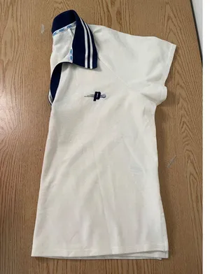 B95 New Women’s Prince Pickleball Golf Tennis Vneck short Sleeve Polo Shirt XL thumbnail 4