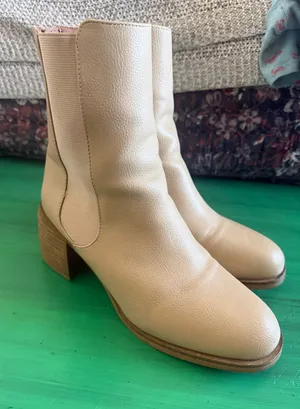 Beast Fashion Boots Tan thumbnail 1