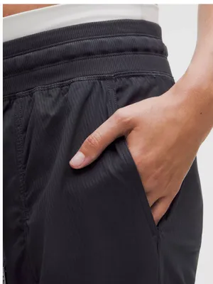 (E-576) lululemon athletica Black Cargo Joggers with Drawstring Waist thumbnail 7