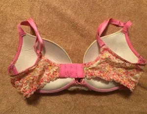 Victoria’s Secret Push-Up Bra thumbnail 2