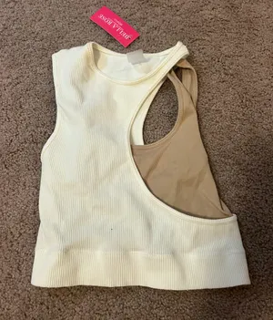 Boutique Cropped Tank Size M thumbnail 1