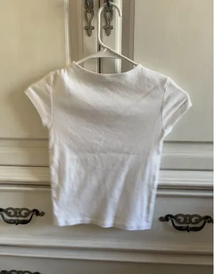 American Eagle Graphic baby Tee thumbnail 3