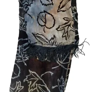Ladies Velvet Double Sided Leaves Print Soft Long Fringe Scarf One Size thumbnail 9