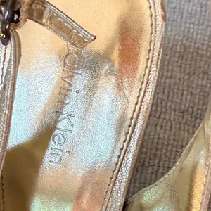 Calvin Klein Portia Gold Metallic Slingback Peep Toe Heels E8539‎ Size 7.5M thumbnail 9