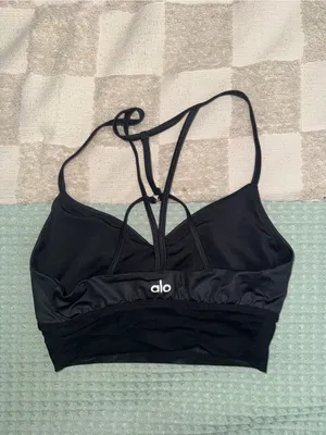 Alo‎ Yoga Lavish sports bra XS thumbnail 3