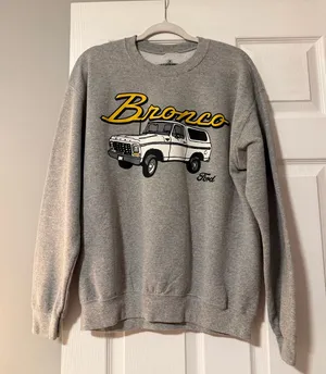 Woman’s Ford Bronco Graphic Sweatshirt Gray Size M thumbnail 1