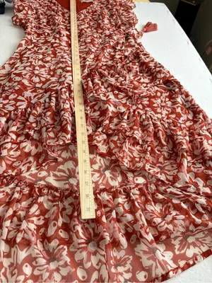 Floral Rust Tie-Waist Midi Dress with V-Neck thumbnail 10