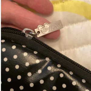 Disney Parks D-Tech Minnie Mouse Bow & Polka Dot Crossbody Tablet Bag thumbnail 6