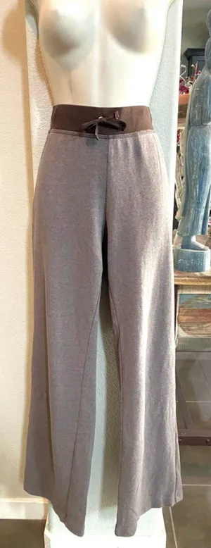 Columbia Like new Omni-Wick bootcut taupe and chocolate brown sweatpants. Sz M thumbnail 1