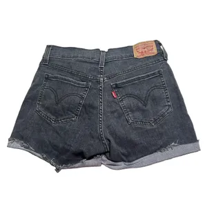 Levi's Mid Length Cut Off Shorts Womens 26 Black Denim Raw Hem Stretch Classic thumbnail 7