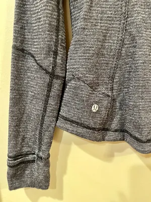 lululemon athletica Define Jacket in Heathered Gray - Size 2/4 thumbnail 11
