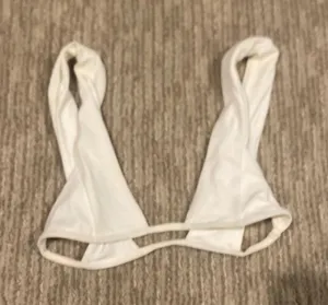 Kaohs white bikini top thumbnail 1