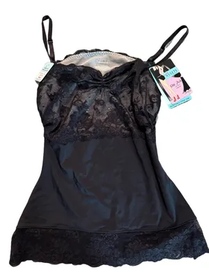 NWT SPANX Love Your Assets Chic Peek Adj Strap Cami Sz 1X thumbnail 1