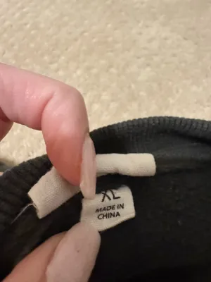 Green sweatshirt Size XL thumbnail 2