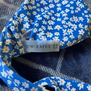 Zaful Blue Floral Bikini Set with White and Yellow Daisies thumbnail 8