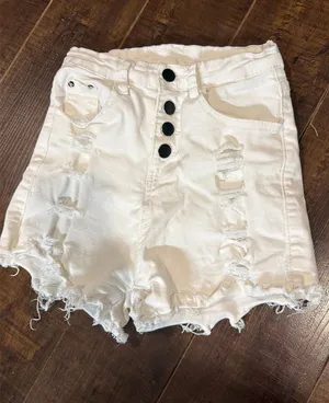 White jean shorts Size XS thumbnail 1