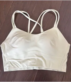 Lululemon Like A Cloud Bra thumbnail 1