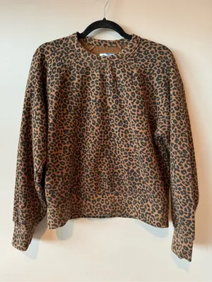 Marine Layer Women’s Cloud 9 Fleece Lined Leopard ‎Crewneck Sweatshirt Size M thumbnail 1