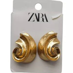 NWT ‼️ Zara Gold-Tone Spiral Abstract Seashell Post Earrings New Sold Out Online thumbnail 1