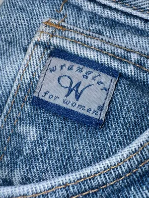 women’s vintage wrangler jeans thumbnail 2
