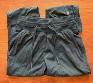 Lululemon Crop Pants Black Dance Studio thumbnail 2