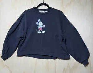 Disney Mickey‎ Mouse Sweatshirt Womens M Cropped Pullover Black Graphic thumbnail 1