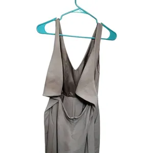 Wilfred Women's Sleeveless Jumpsuit Size 8 Gray V-Neck Waist Tie Casual thumbnail 5