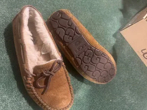 UGG Moccasin Slippers Women’s thumbnail 3