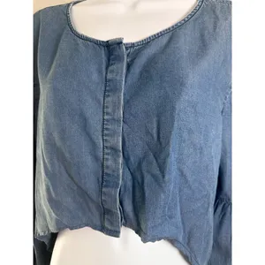 Banana Republic Petite Large Blue Lyocell Cropped‎ Chambray Top Crochet Back L P thumbnail 4