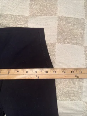 Lululemon‎ Align Crop 23"
Black size 0 thumbnail 3