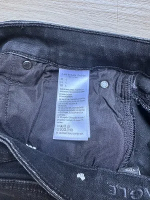 Women’s American Eagle Black Denim Shorts thumbnail 6