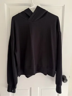 All In Motion XL Black Textured Cowl Neck Pullover Sweatshirt Thumbholes‎ thumbnail 1
