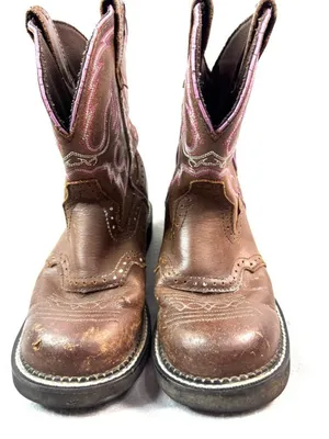 Justin Boots 7.5 Brown Leather Women's Western Heeled Boots with Pink Stitching thumbnail 3